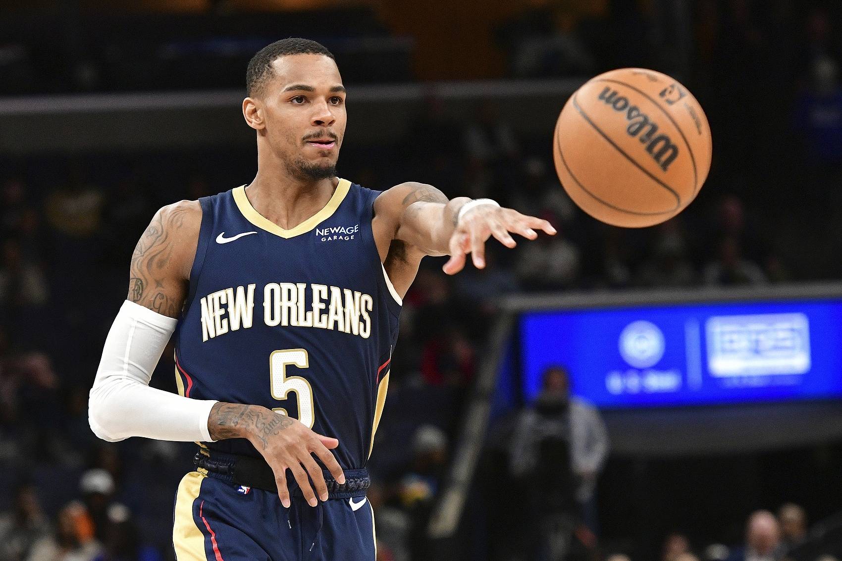 多尔如何激 多尔如何激