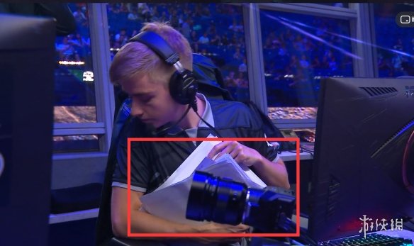 引了无数球 引了无数球