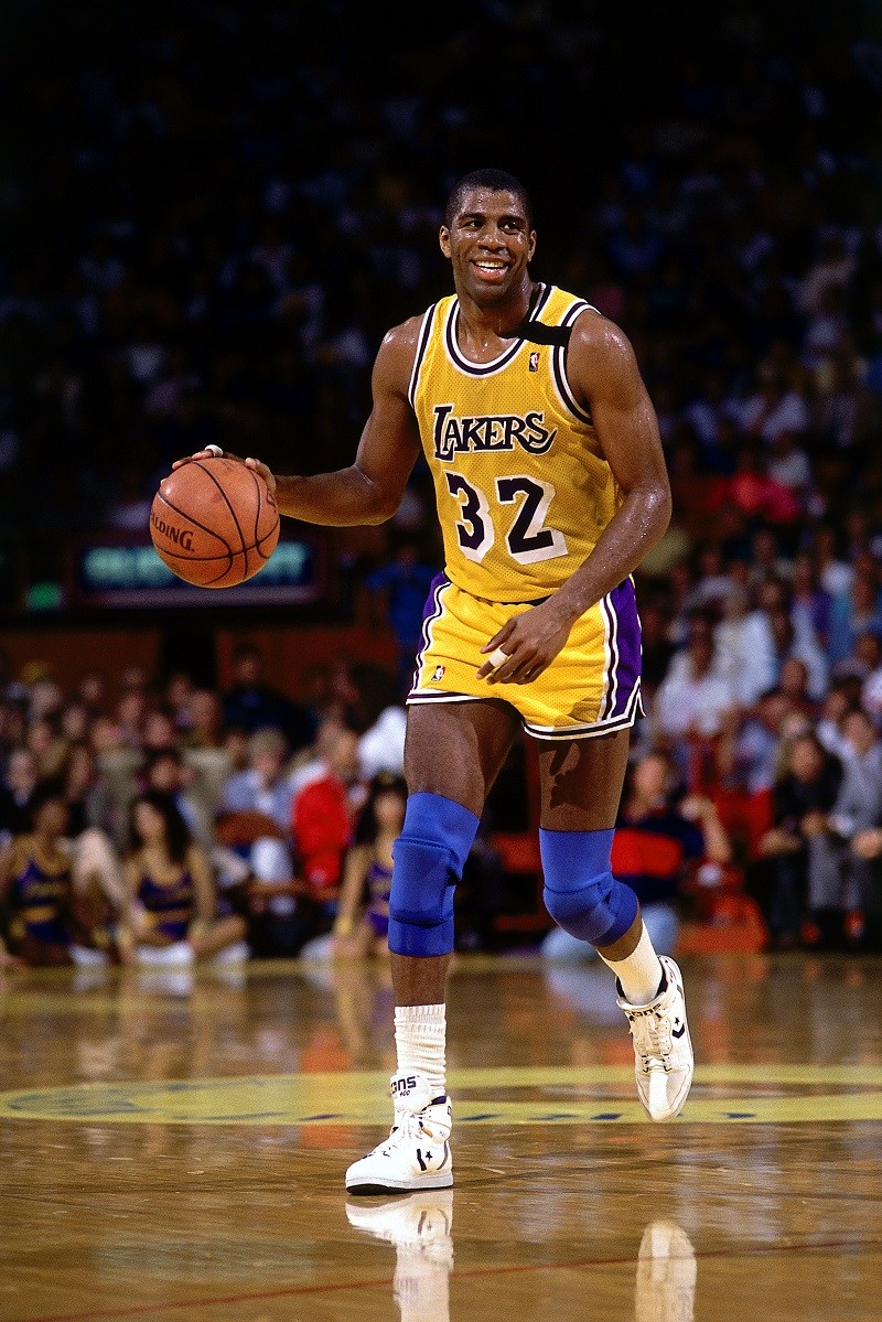 中超:高迪绝杀 青岛西海岸队客场3-2逆转战胜河南队.