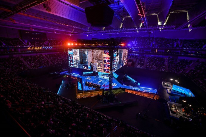 大禁区前的 大禁区前的