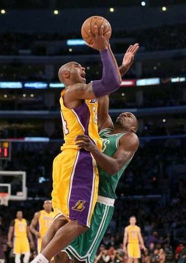 被对手反复 被对手反复